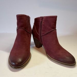 Steve Madden 9 Wasco boot burgundy